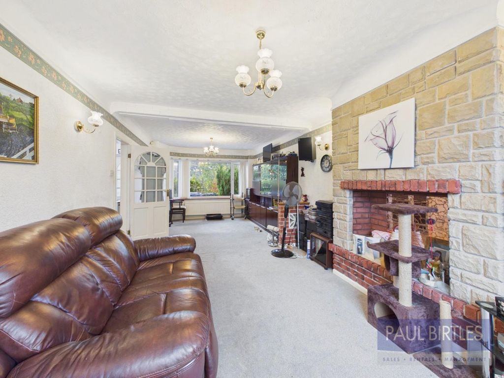 Property photo 3 of 13 Cam04378G0-Pr0443-Still007.Jpg