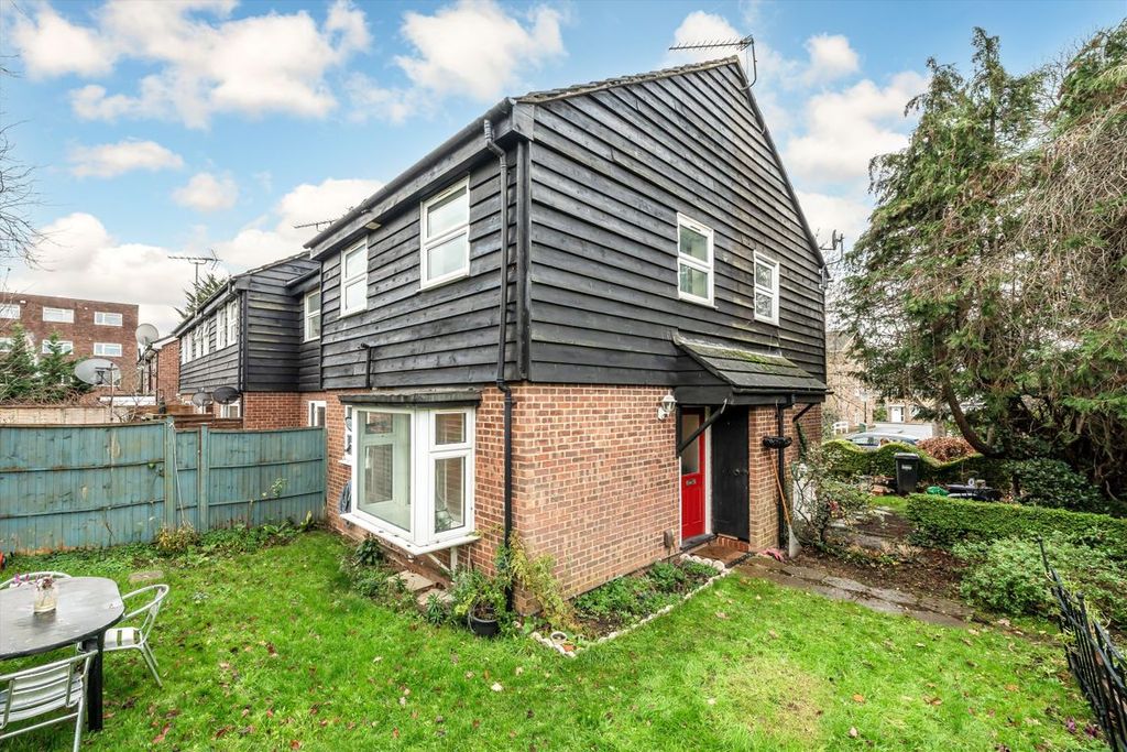 Property photo 1 of 6