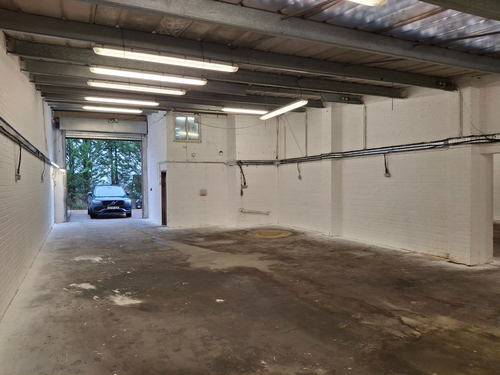 Property photo 2 of 7 Photo 5