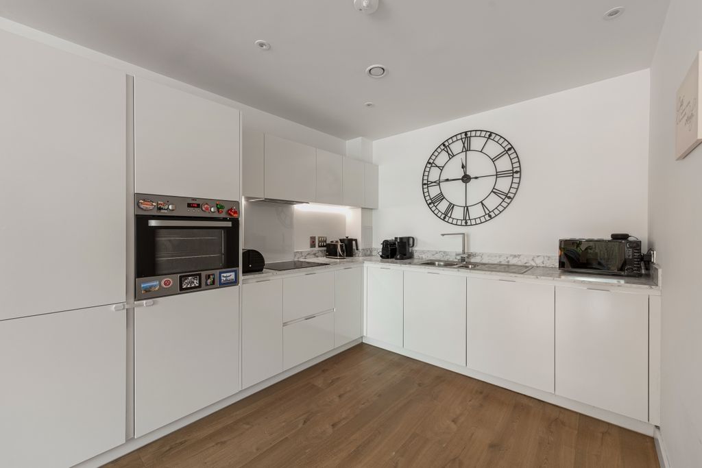 Property photo 2 of 17 094A9658