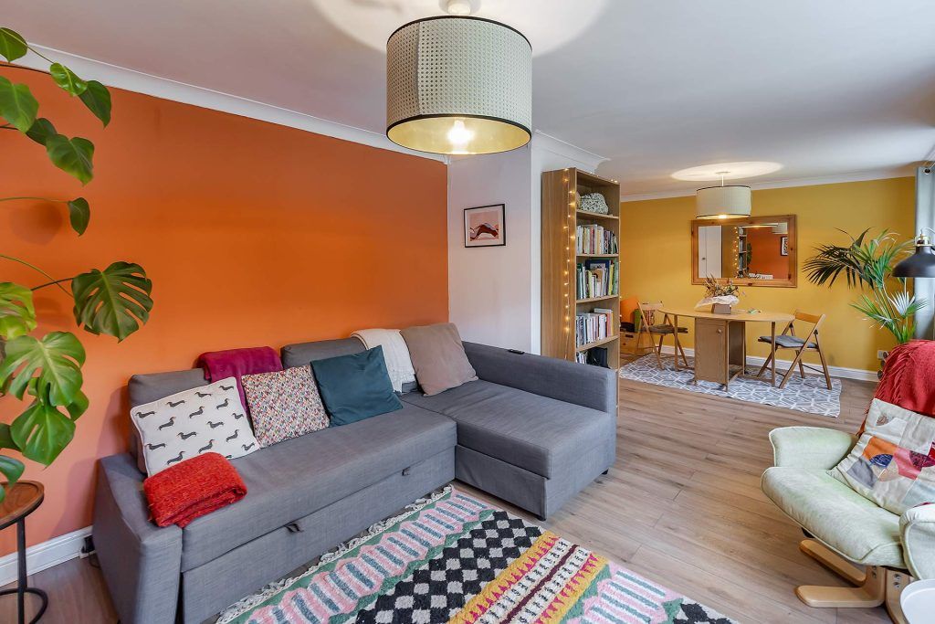 Property photo 2 of 30