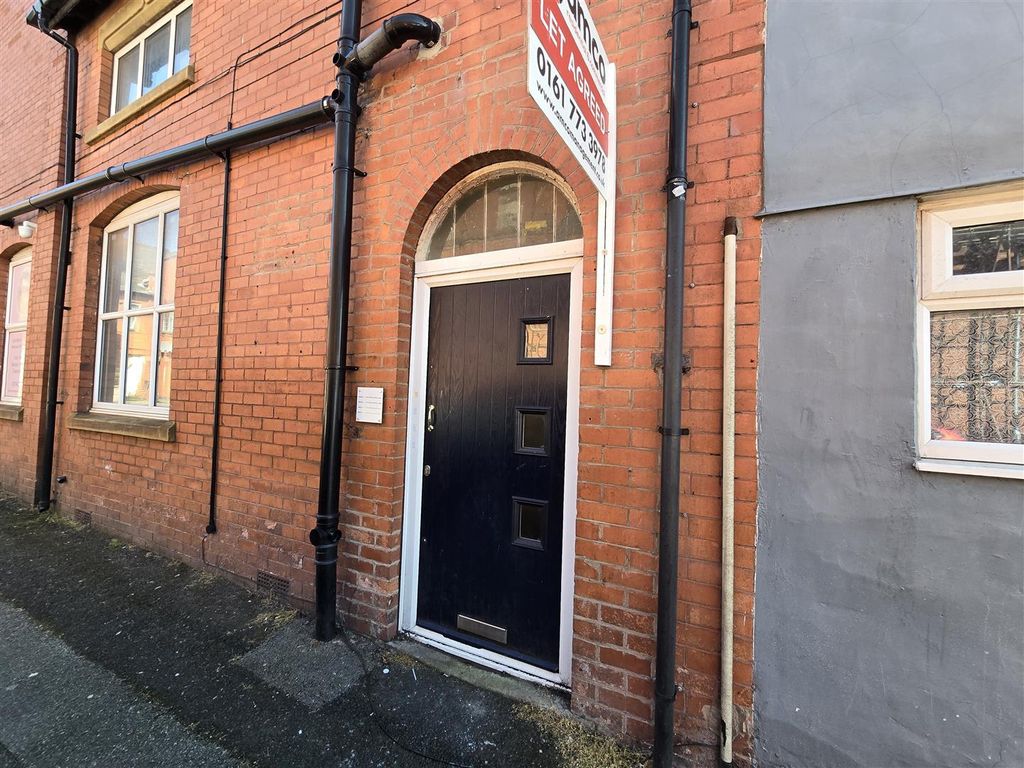 Property photo 1 of 6 Q3Lfqdm78Emcsbytdcluug.Jpg