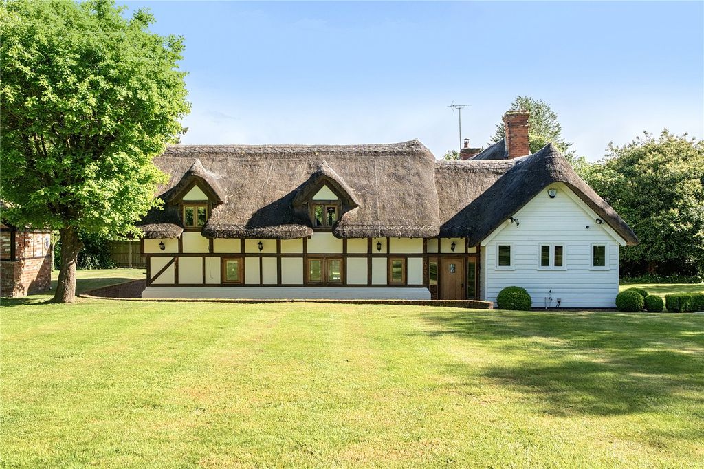 Property photo 2 of 17 Picture No. 26