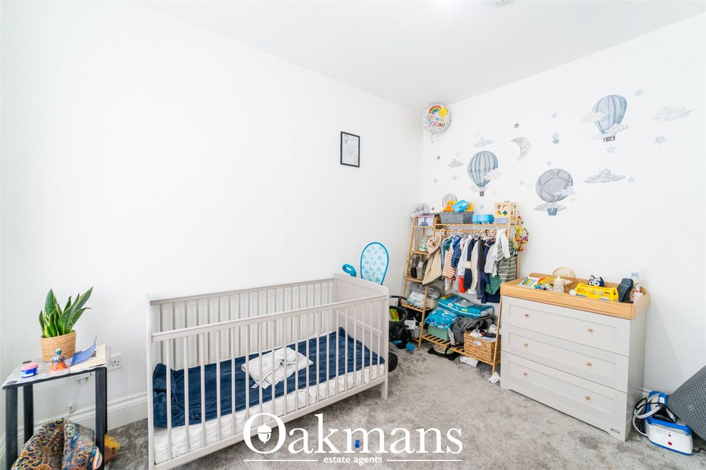 Property photo 3 of 38 Picture No. 02