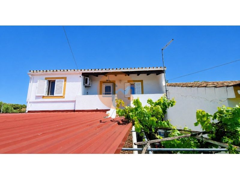 Property photo 1 of 25