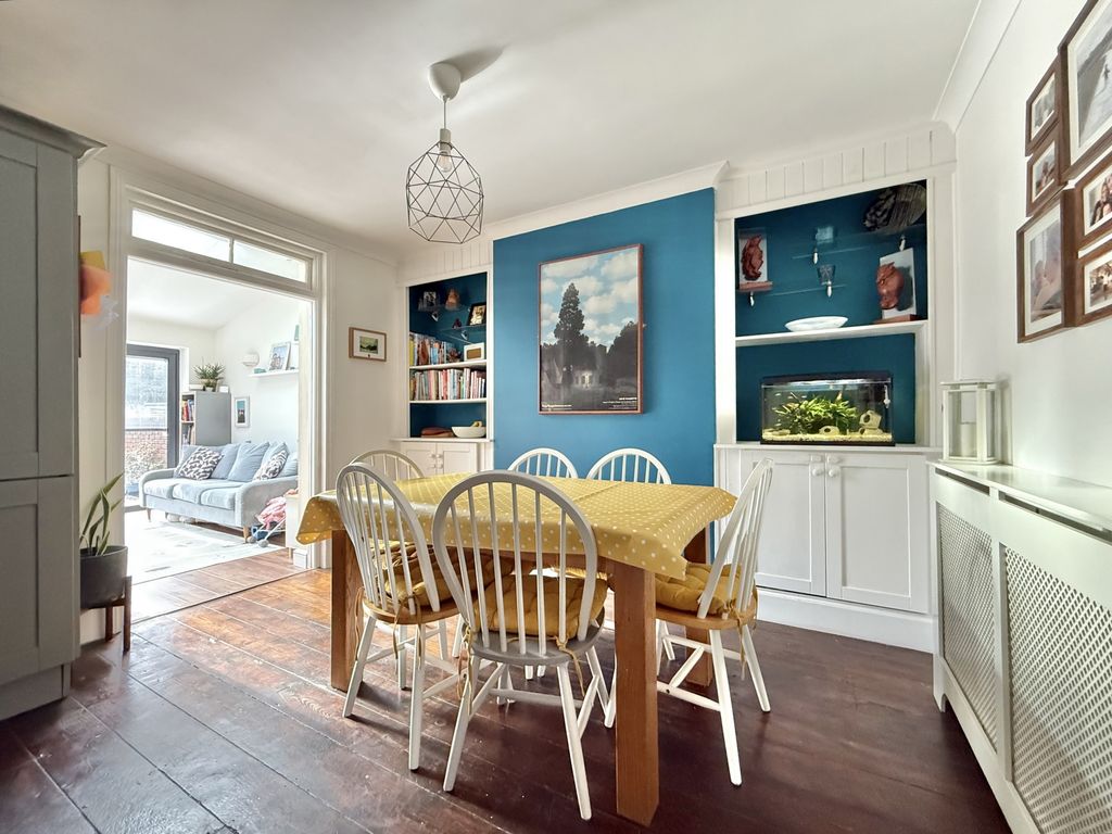 Property photo 3 of 21 Photo 10