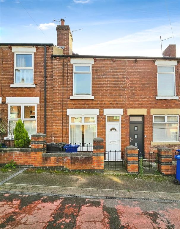 Property photo 1 of 10 External