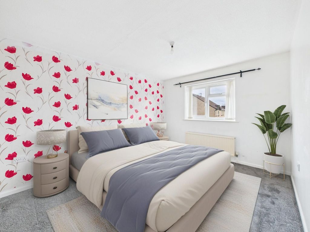 Property photo 3 of 12 Bedroom One (Virtually Furnished Ai)