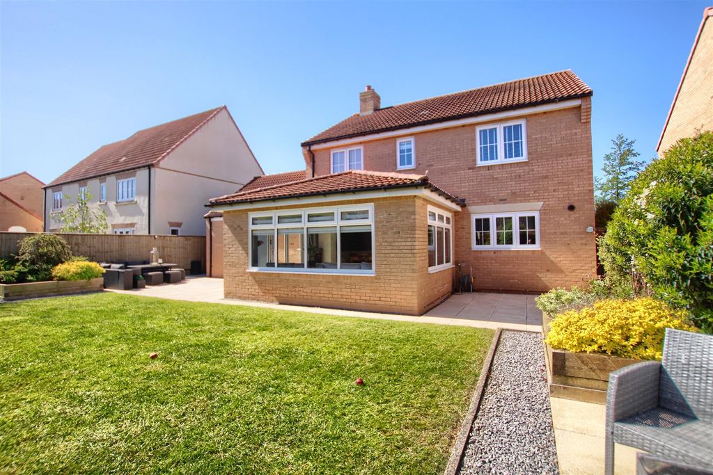 Property photo 2 of 18 mc2.Jpg