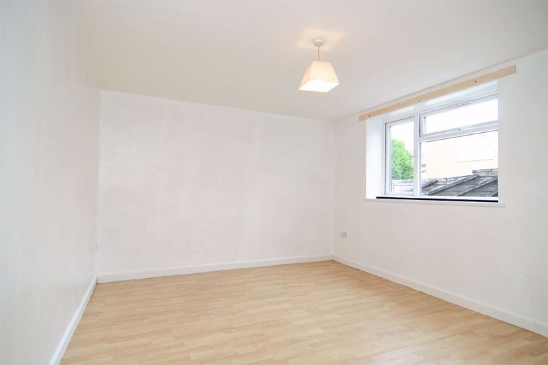 Property photo 2 of 9 Photo 2