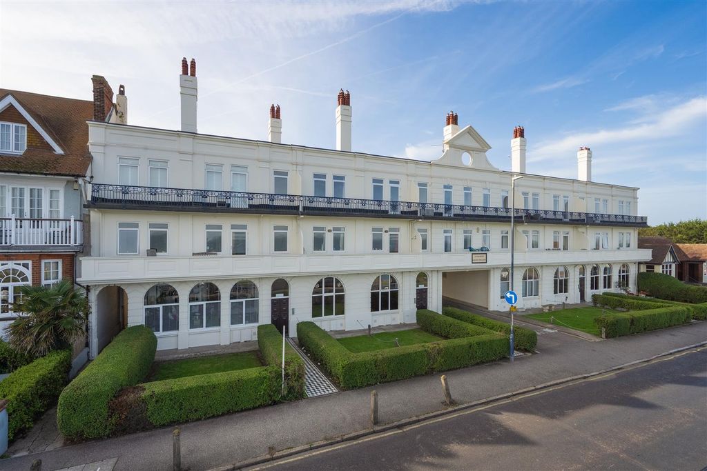 Property photo 1 of 16 Marine Parade, Tankerton, Whitstable