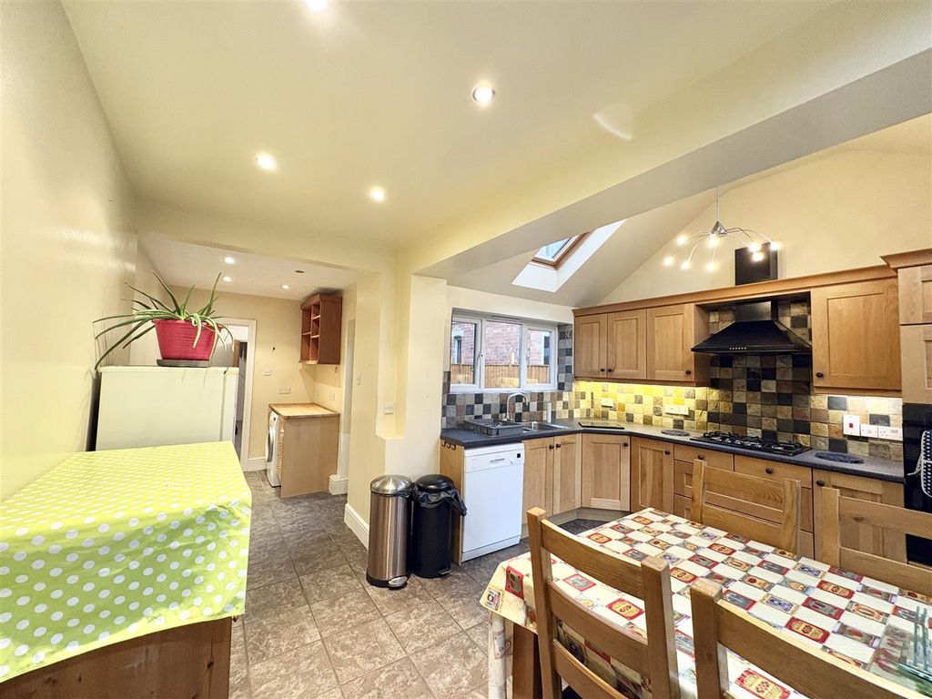 Property photo 3 of 23 Image00017.Jpeg