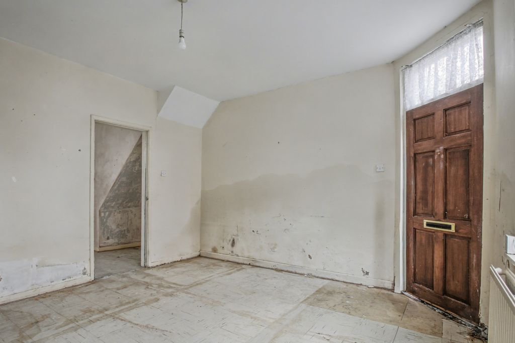 Property photo 2 of 23 32 Bruce Street, St.Helens, Wa10 2Ez