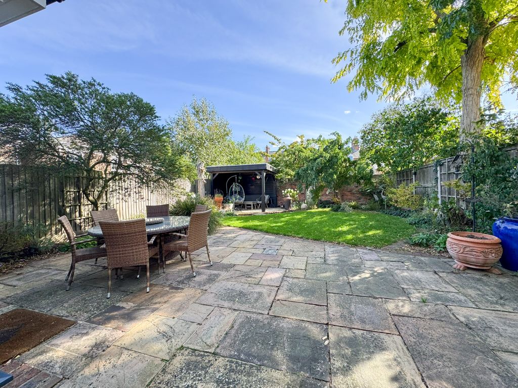 Property photo 3 of 51 Img_5496