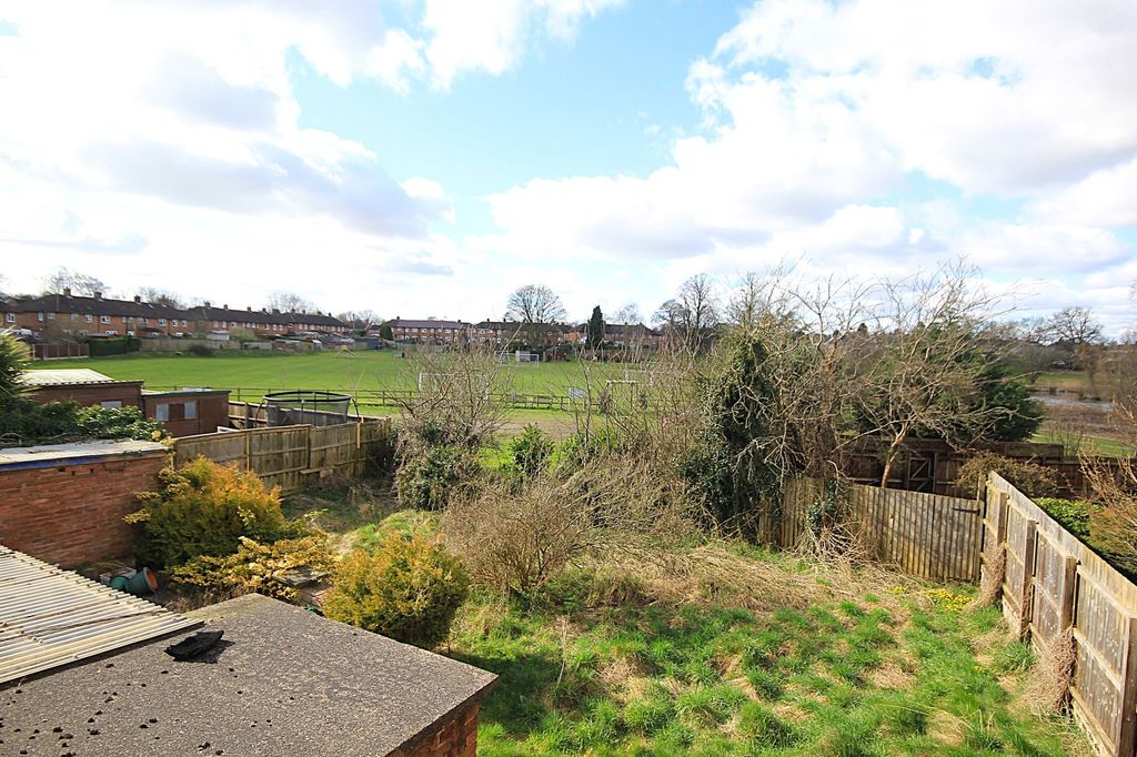 Property photo 3 of 7
