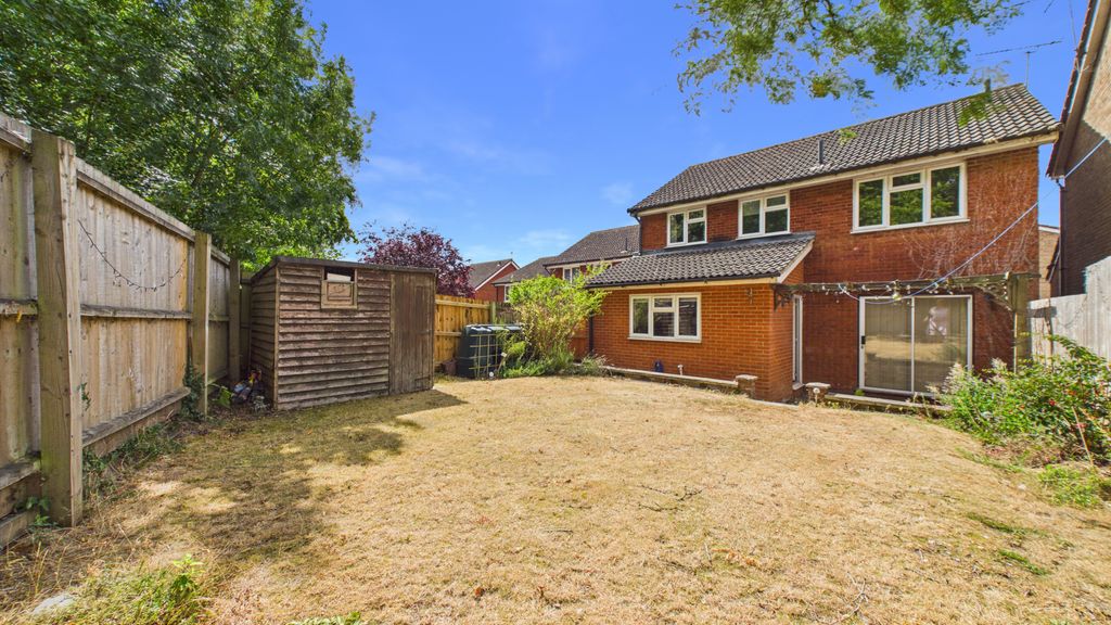 Property photo 2 of 12