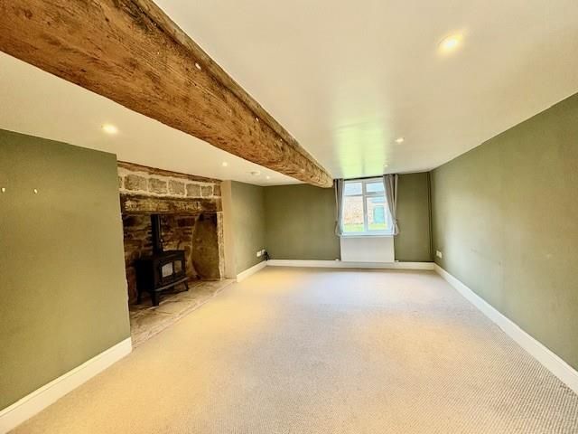 Property photo 3 of 16 Photo 13