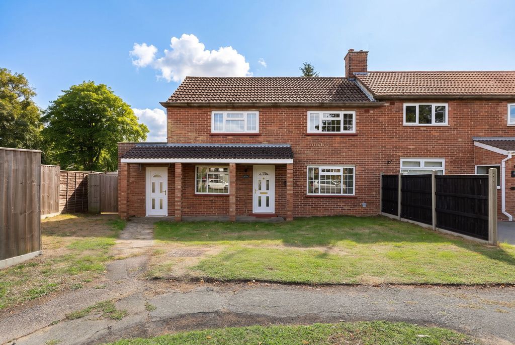 Property photo 1 of 12