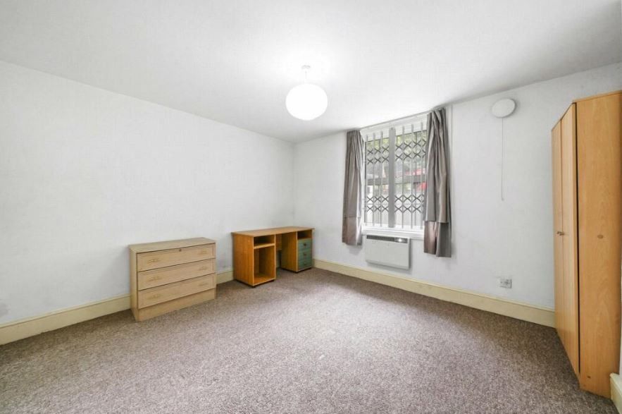 Property photo 3 of 6 3426834