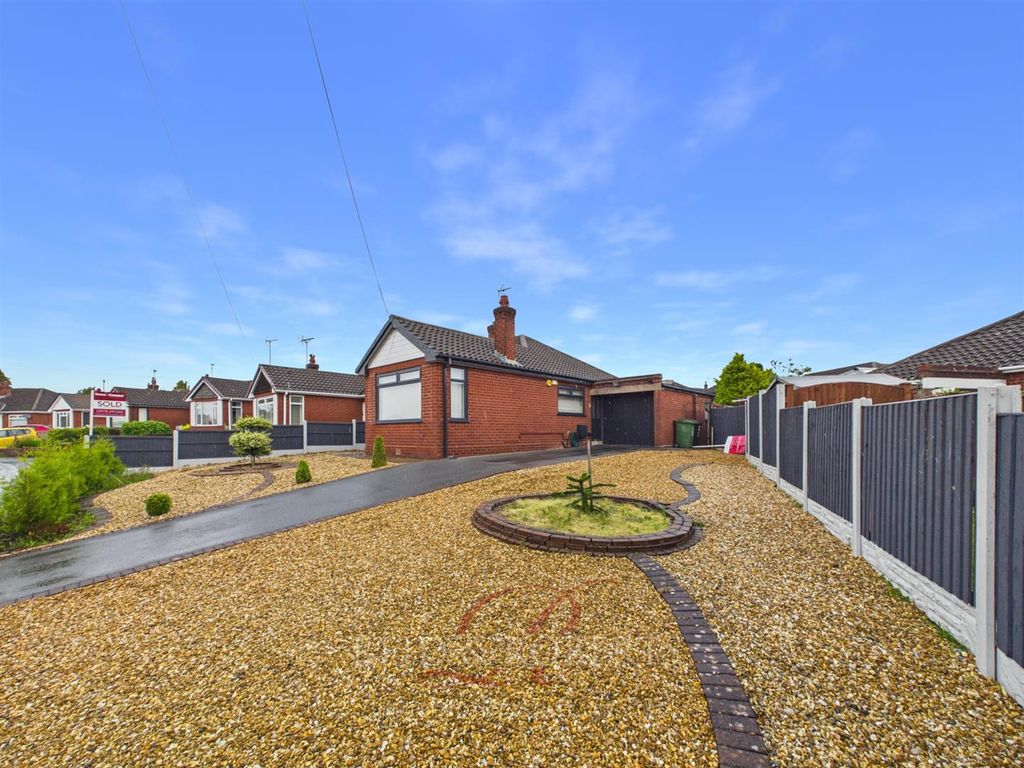 Property photo 1 of 29 Cam03999G0-Pr0258-Still027.Jpg