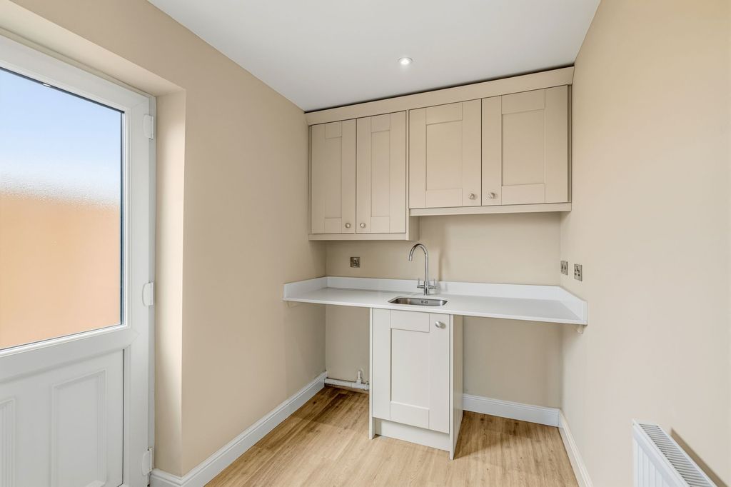 Additional image 9 of 5 bed detached bungalow for saleCleveland Avenue, North Hykeham LN6