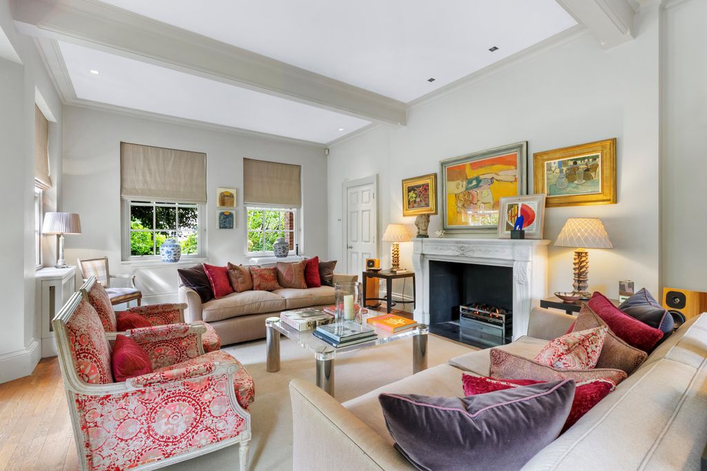 Property photo 3 of 21 Image