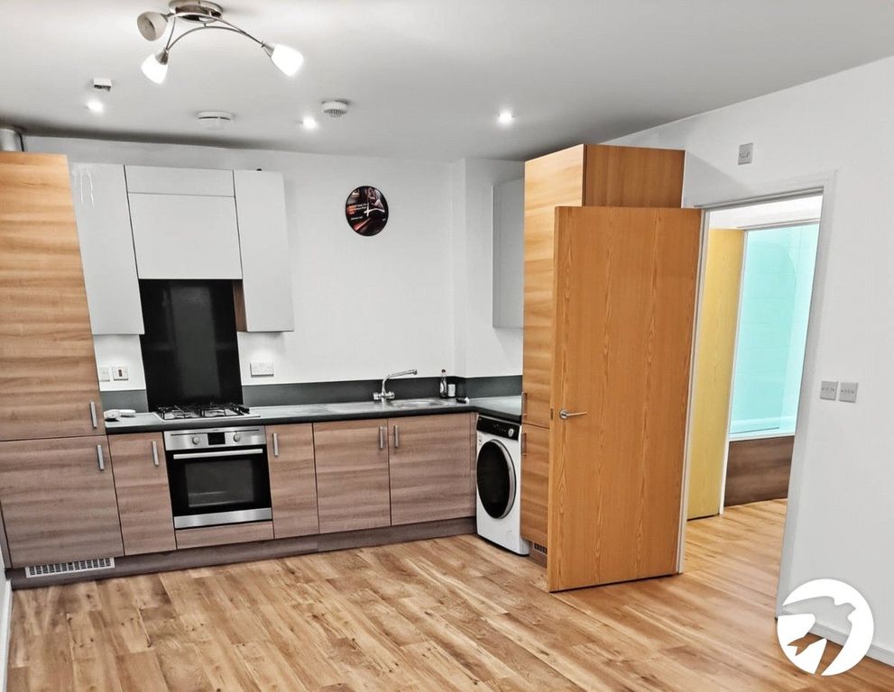 Property photo 3 of 4 Kitchen Area