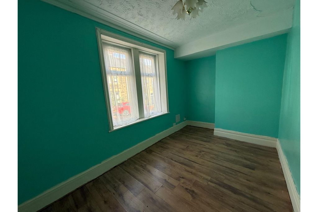Property photo 3 of 15 Bedroom