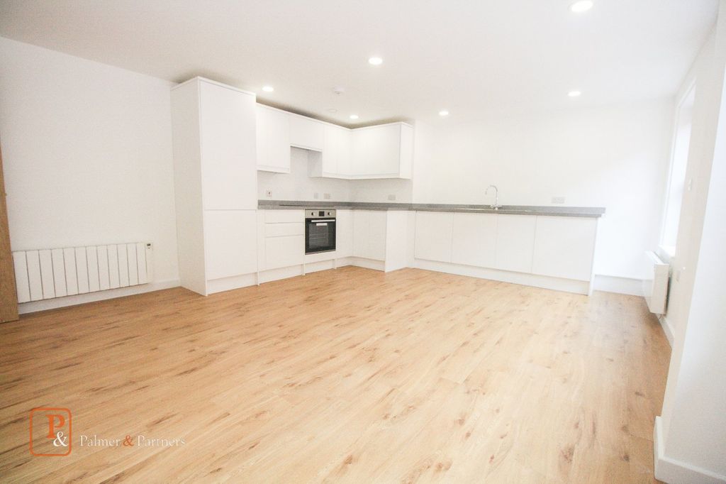 Property photo 1 of 8 Reception Room