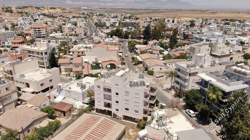 Property photo 3 of 19