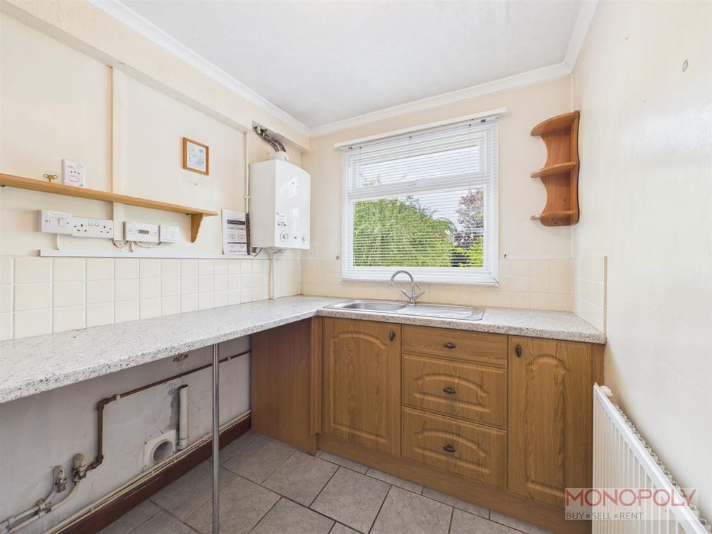 Property photo 3 of 26 Cam04439G0-Pr0305-Still015.Jpg