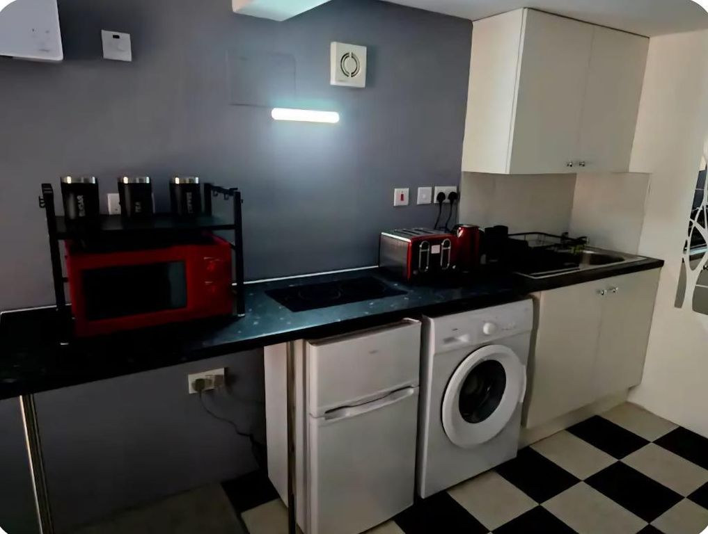 Property photo 3 of 6 Photo 3