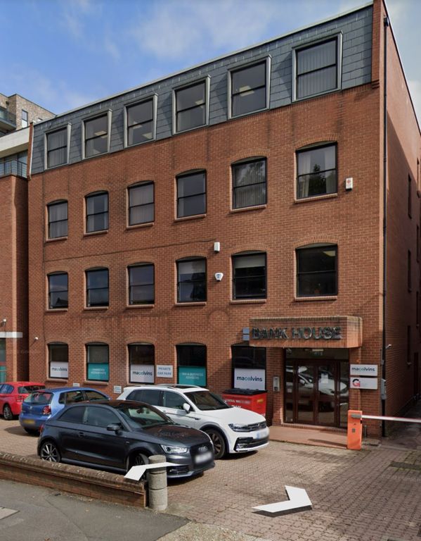 Property photo 1 of 2