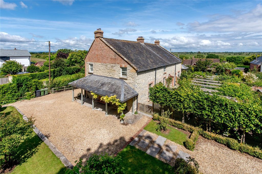 Property photo 2 of 23 The Old Rectory