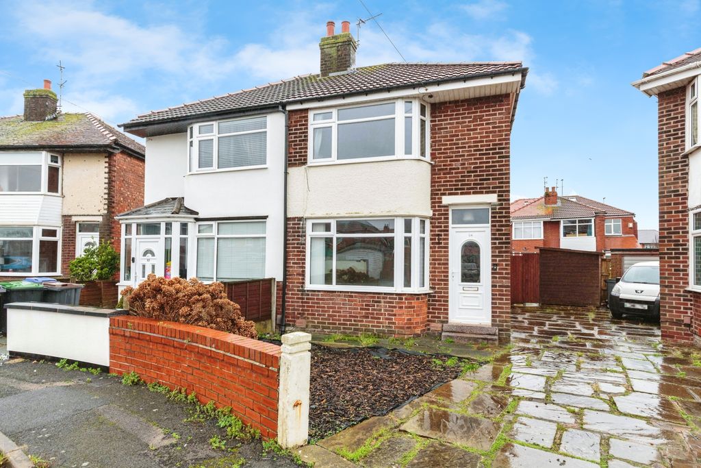 Property photo 1 of 15