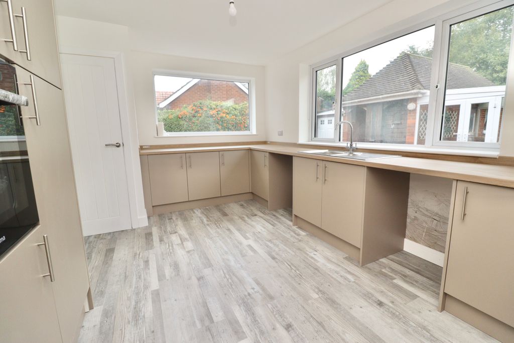 Property photo 2 of 19 Img_0679