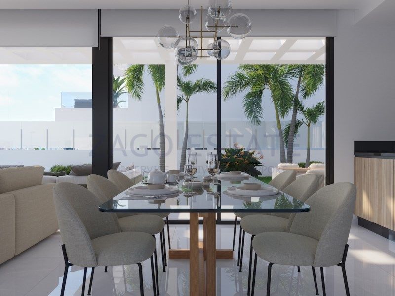 Property photo 1 of 27