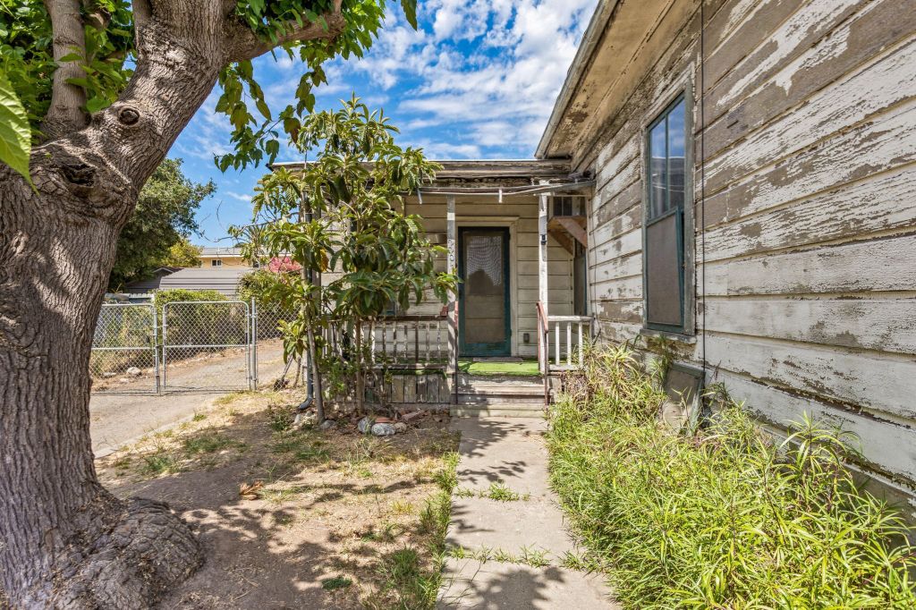 Property photo 2 of 10 <Alttext/>