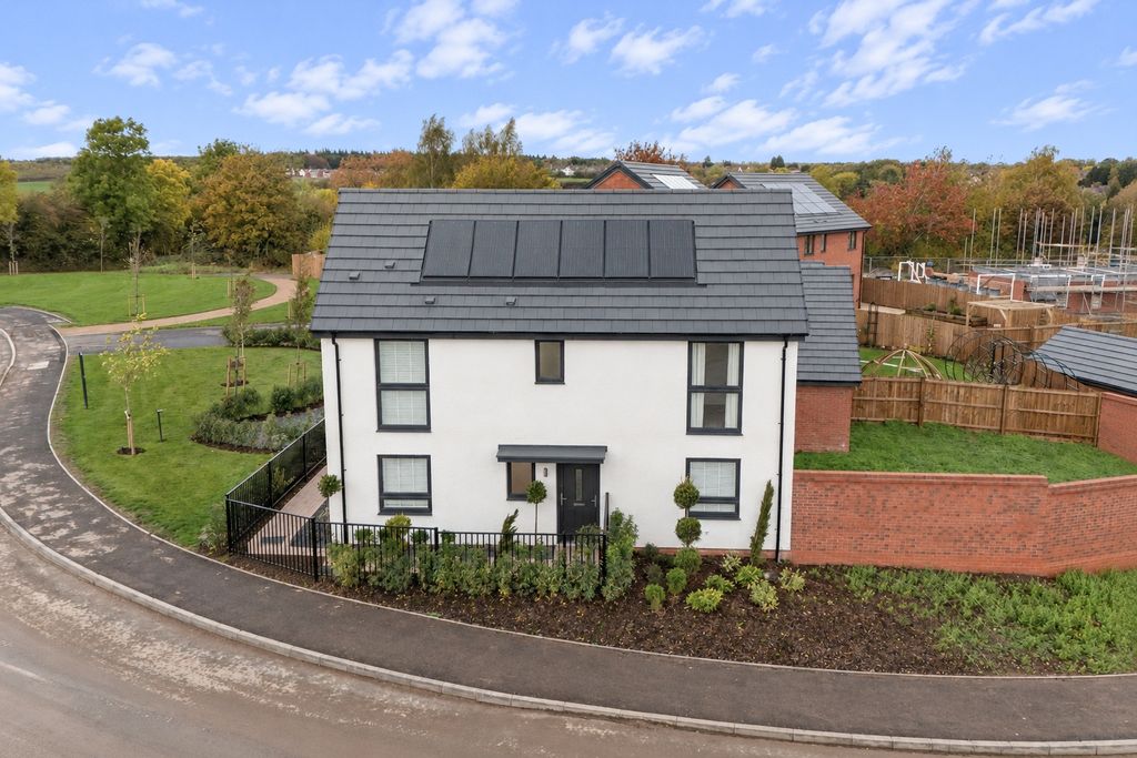 Property photo 1 of 32 1