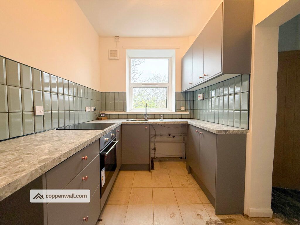 Property photo 3 of 32