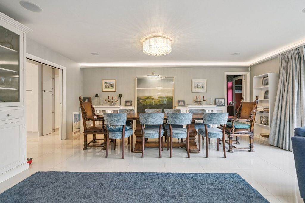 Property photo 3 of 21 Picture No. 17