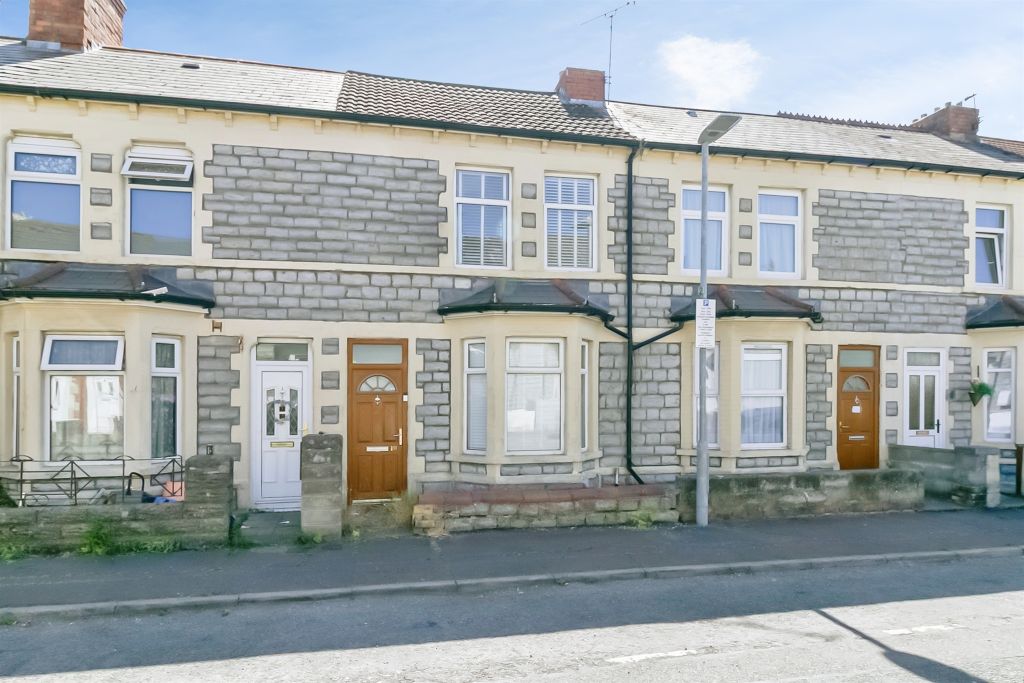 Property photo 1 of 14
