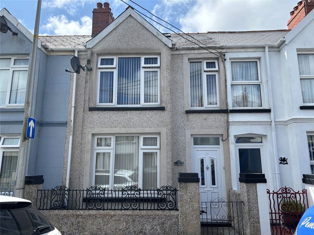 Property photo 1 of 23 Picture No. 27