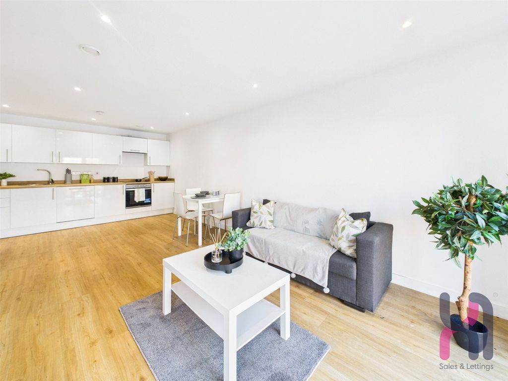 Property photo 1 of 8 Picture No. 18