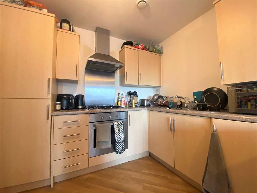 Property photo 1 of 8 Image