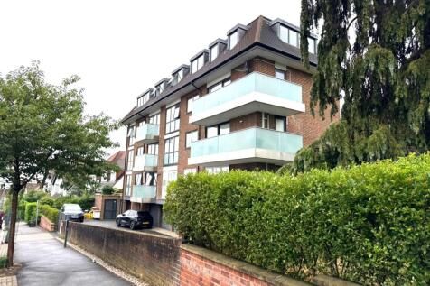 Property photo 1 of 15 2 Bedroom Flat For Sale