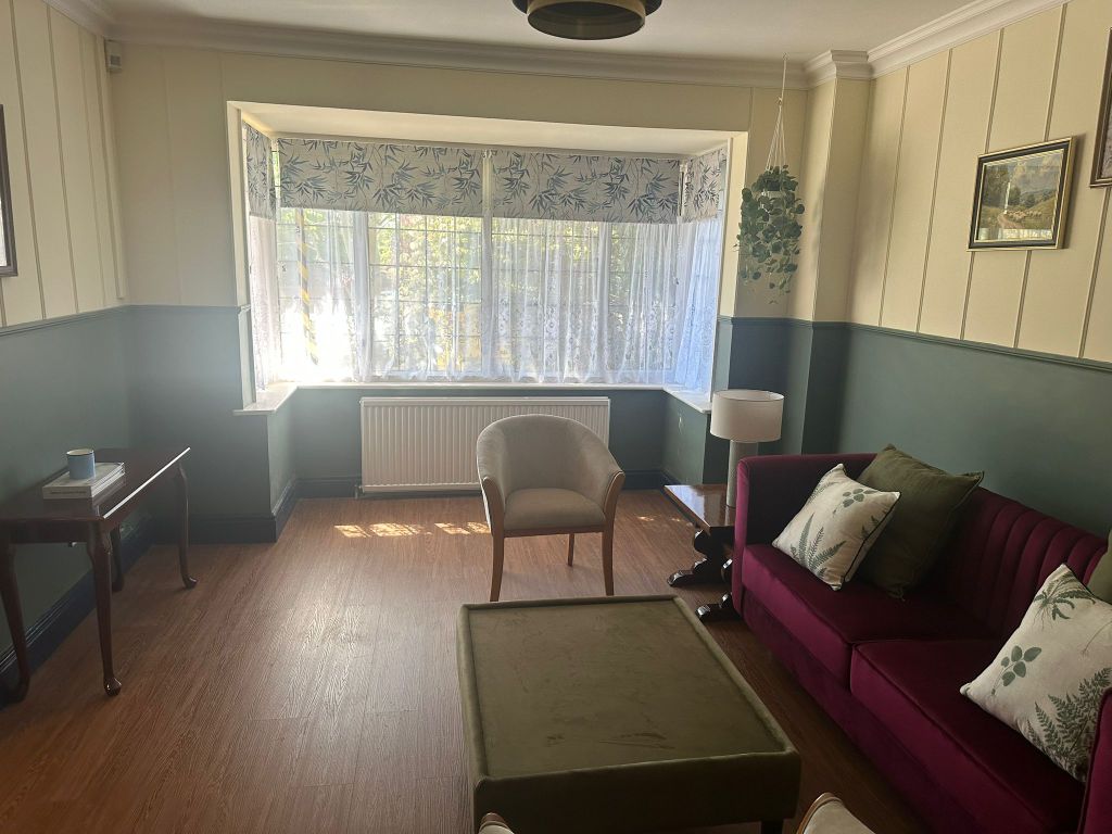 Property photo 2 of 30