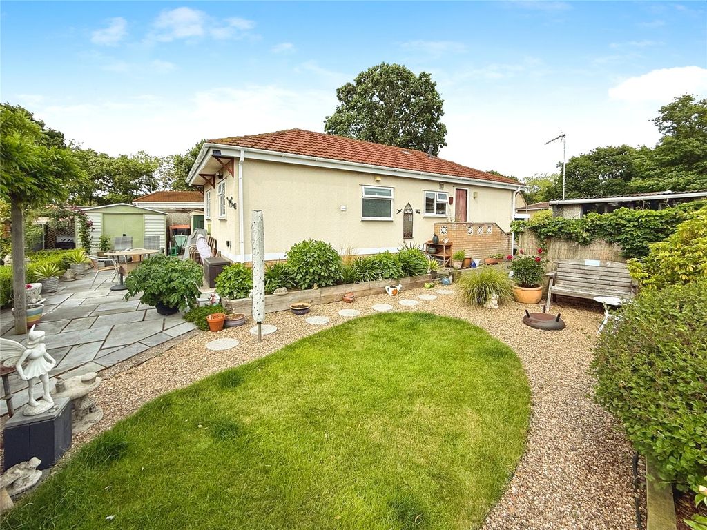 Property photo 1 of 20 Picture No. 06