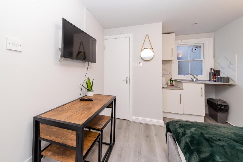 Property photo 2 of 4
