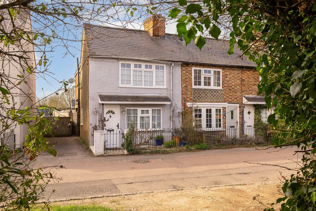 Property photo 1 of 25